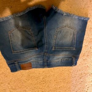 Juniors shorts Size 7 color blue